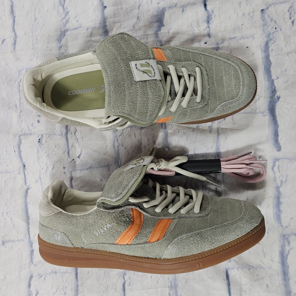 Coolway Silva Sneakers Mens 9 Grey Orange Suede Low Top Gum Sole Retro Shoes